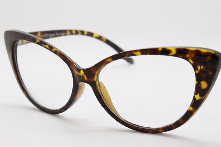 Y2K vintage pointed cat eye glasses. Tortoise clear lens optical frames.  Womens prescription eyeglasses. 50s style rockabilly spectacles
