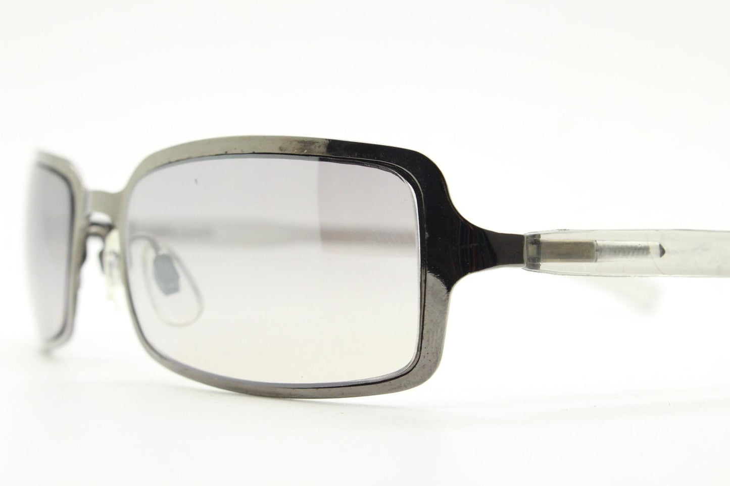 Y2K vintage rectangular sunglasses. Low profile mini shield frame in gunmetal chrome with light tone graduated mirror lens. 2000's. 90s. NOS