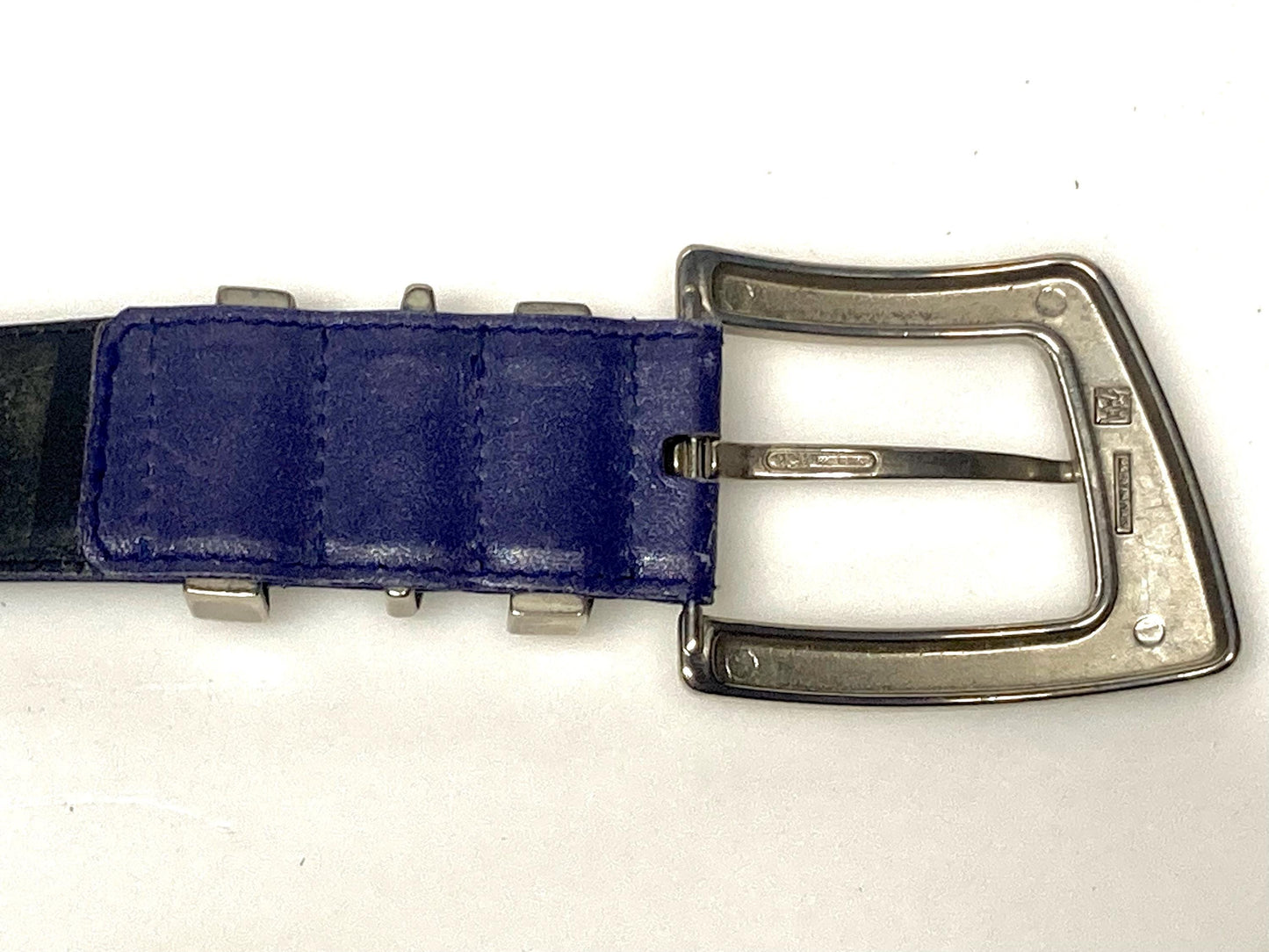 Escada 80s vintage womens dress belt in purple real leather with substantial metal buckle. Made in Italy. Used in good condition