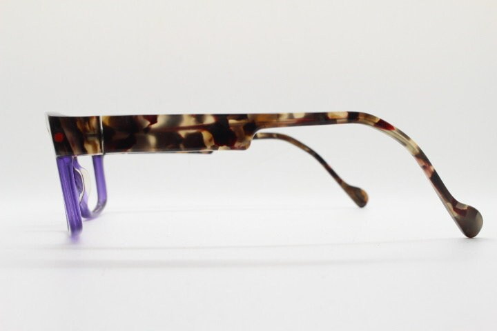 Anne et Valentin rectangular eye glasses made in France model 1330. Marbled tortoise acetate optical frame with purple tone. Prescription RX