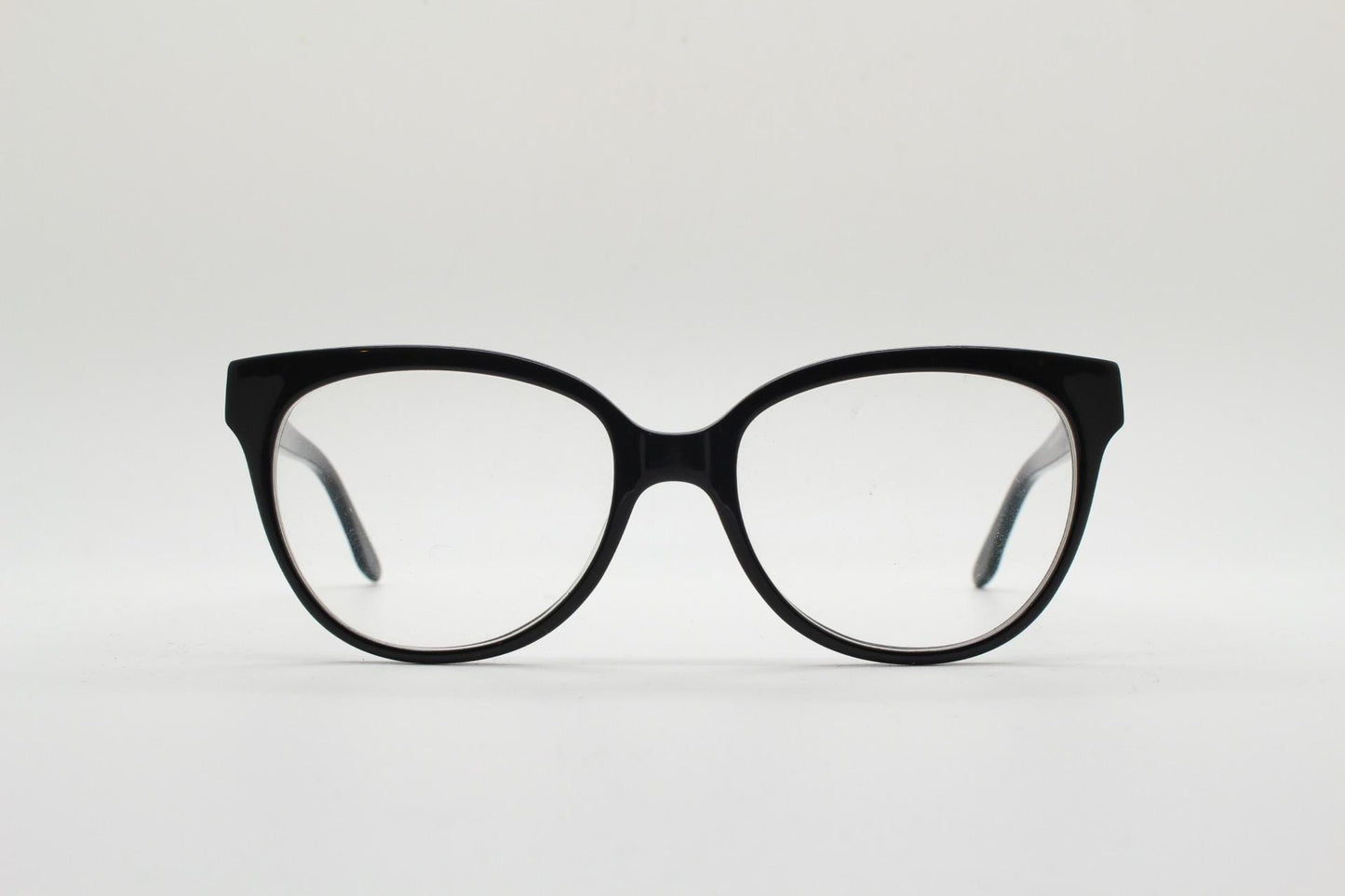 Modified cat eye glasses by Karian. Plain black gloss optical frames in high quality acetate. Prescription eyeglasses. RX cateye spectacles