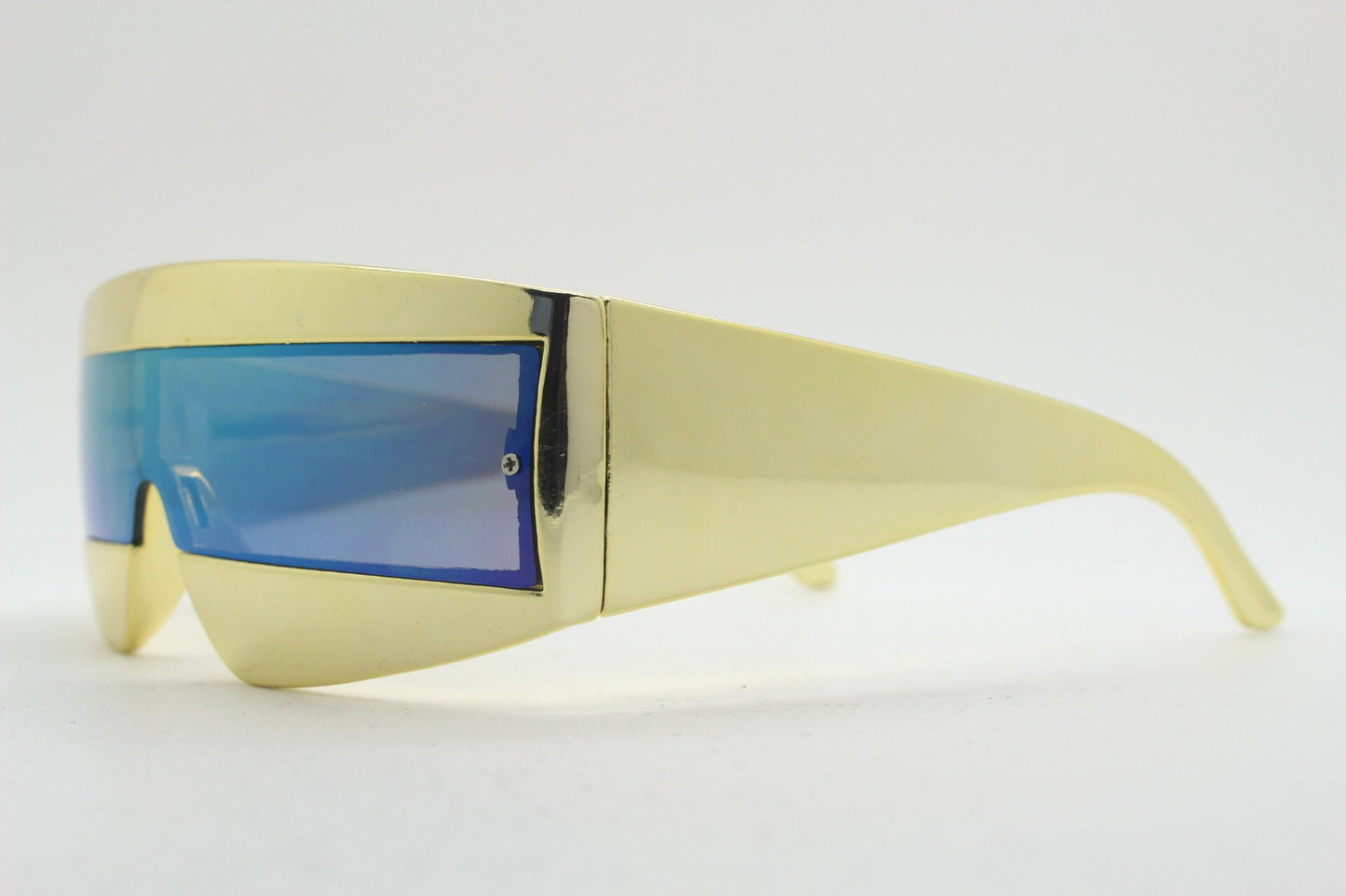 Y2K vintage square visor sunglasses. Gold 80s style robot shield design. Mirror mask mono lens with full height arms. 2000s NOS BNWT