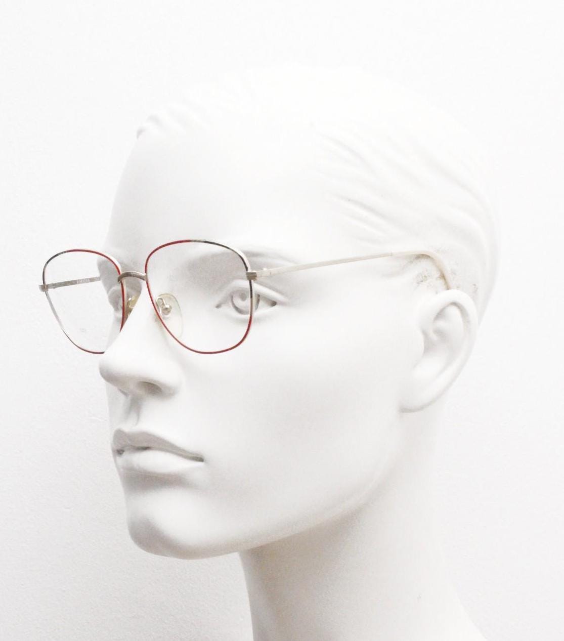 80s vintage slender gold metal frame eye glasses. Straightforward design with red and black highlights. Optical frame. Prescription. 90s NOS