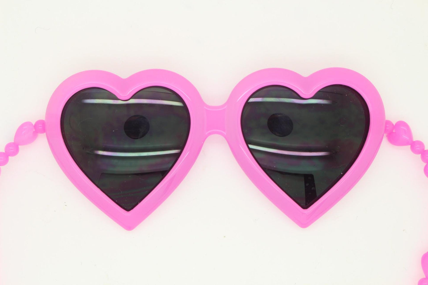 Jeremy Scott heart sunglasses made by Linda Farrow. Candy pink frame with awesome bead chain arms. Collectors grail. Vintage. NOS Full set