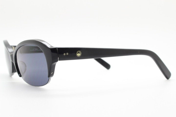 Stylised vintage oval praying mantis cateye sunglasses made in Japan. Superior Japanese black gloss acetate half frame bug eye