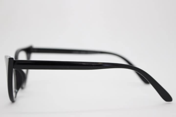 Y2K pointed cat eye glasses. Vintage black slender clear lens optical frame. Womens prescription eyeglasses. 50s style rockabilly spectacles
