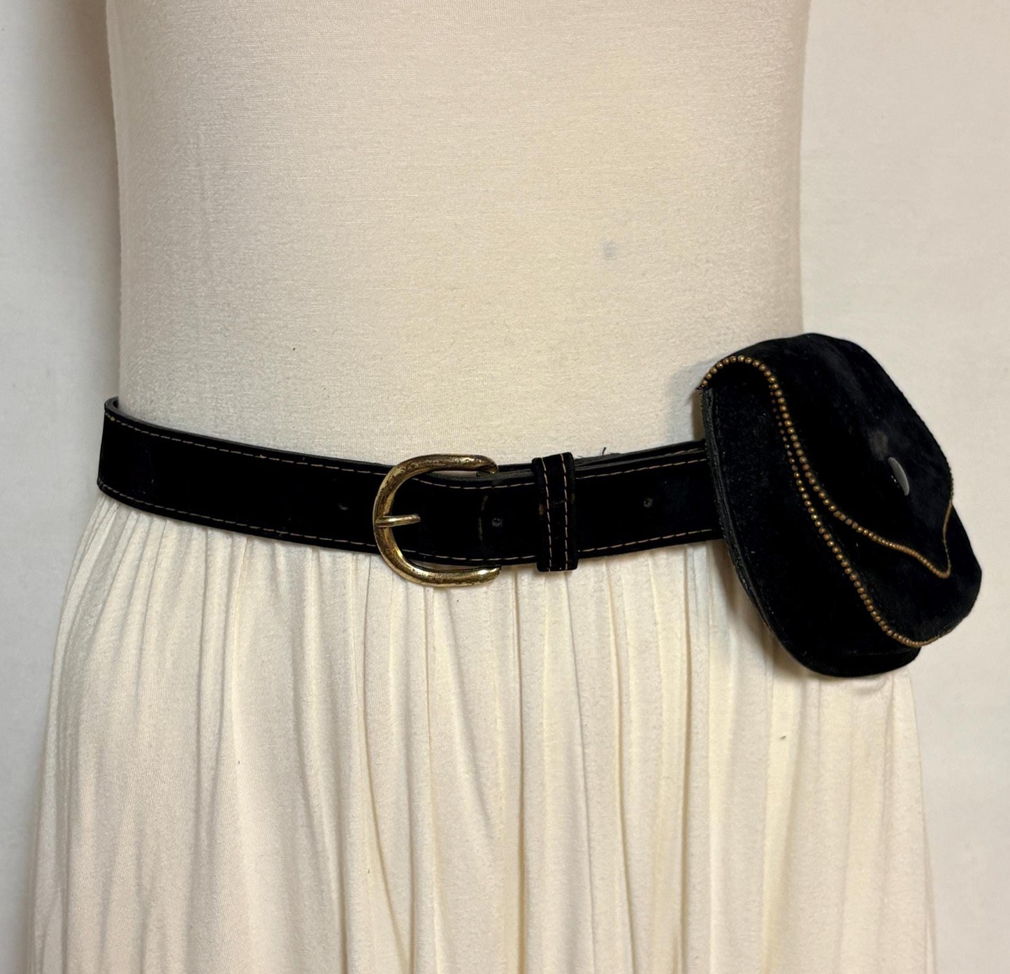 80s vintage womens black velvet dress or jeans / trousers with handy detachable fanny pack pouch with brass trim. Bum bag