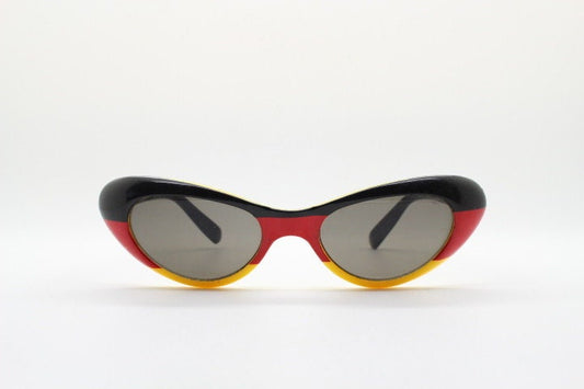 Vintage 90s oval cat eye sunglasses. Tastefully designed Womens black, red and yellow German flag cateye. Rockabilly cats eye. Deutschland