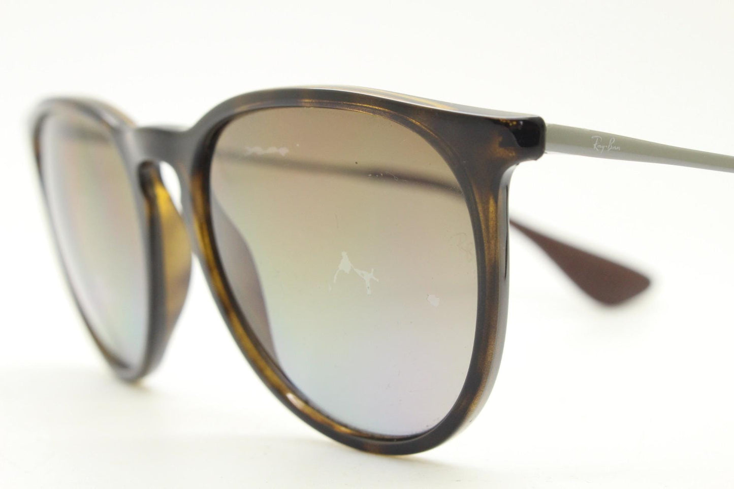 Ray Ban P horn rim sunglasses model 4171 made in Italy. Tortoise gloss lightweight frame with slim metal arms and graduating lenses. Vintage