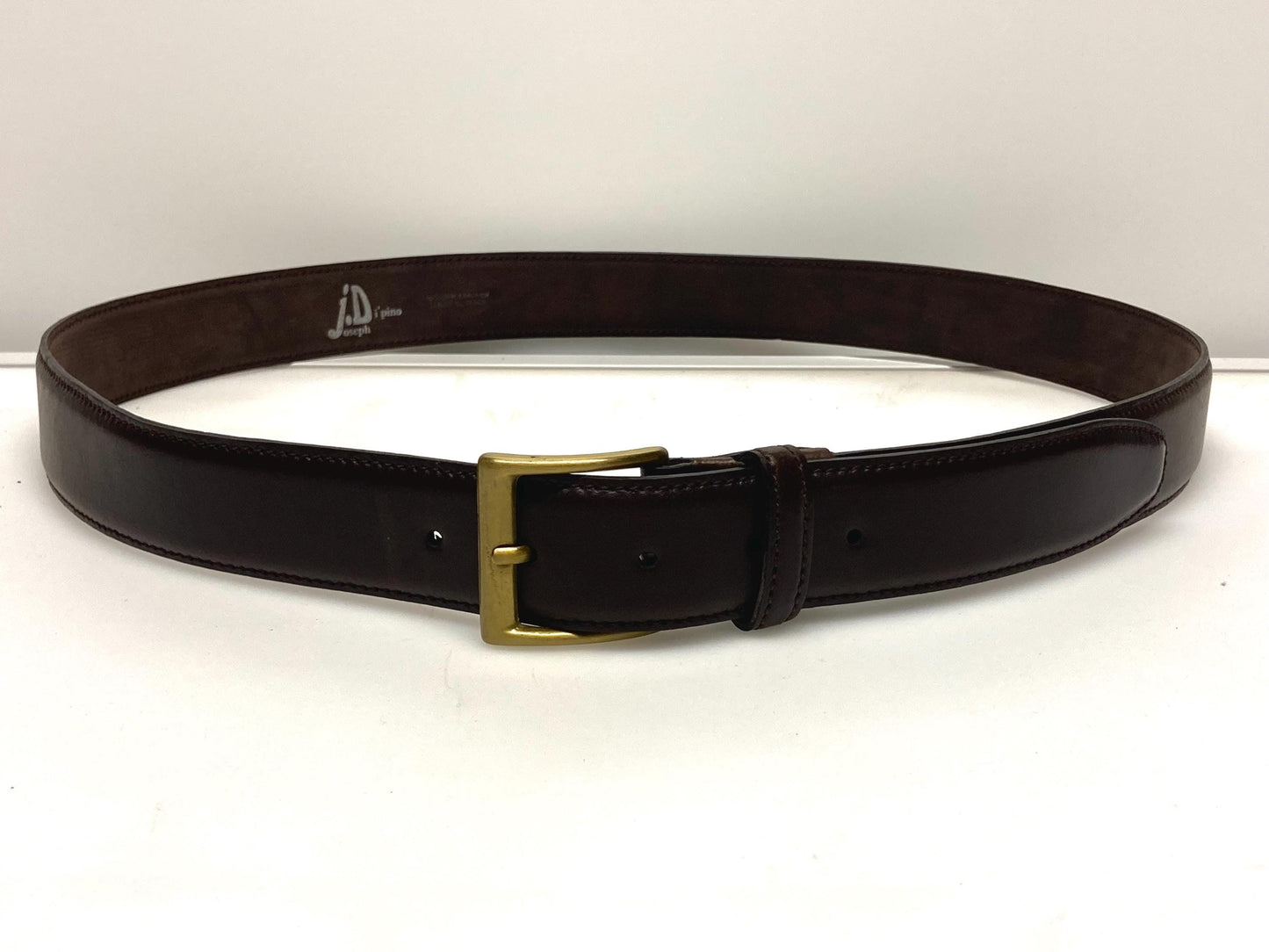 90s vintage dark brown genuine leather belt made in Italy by Joseph Di Pino. Thick cowhide with smooth finish for trousers/jeans. Mens NOS