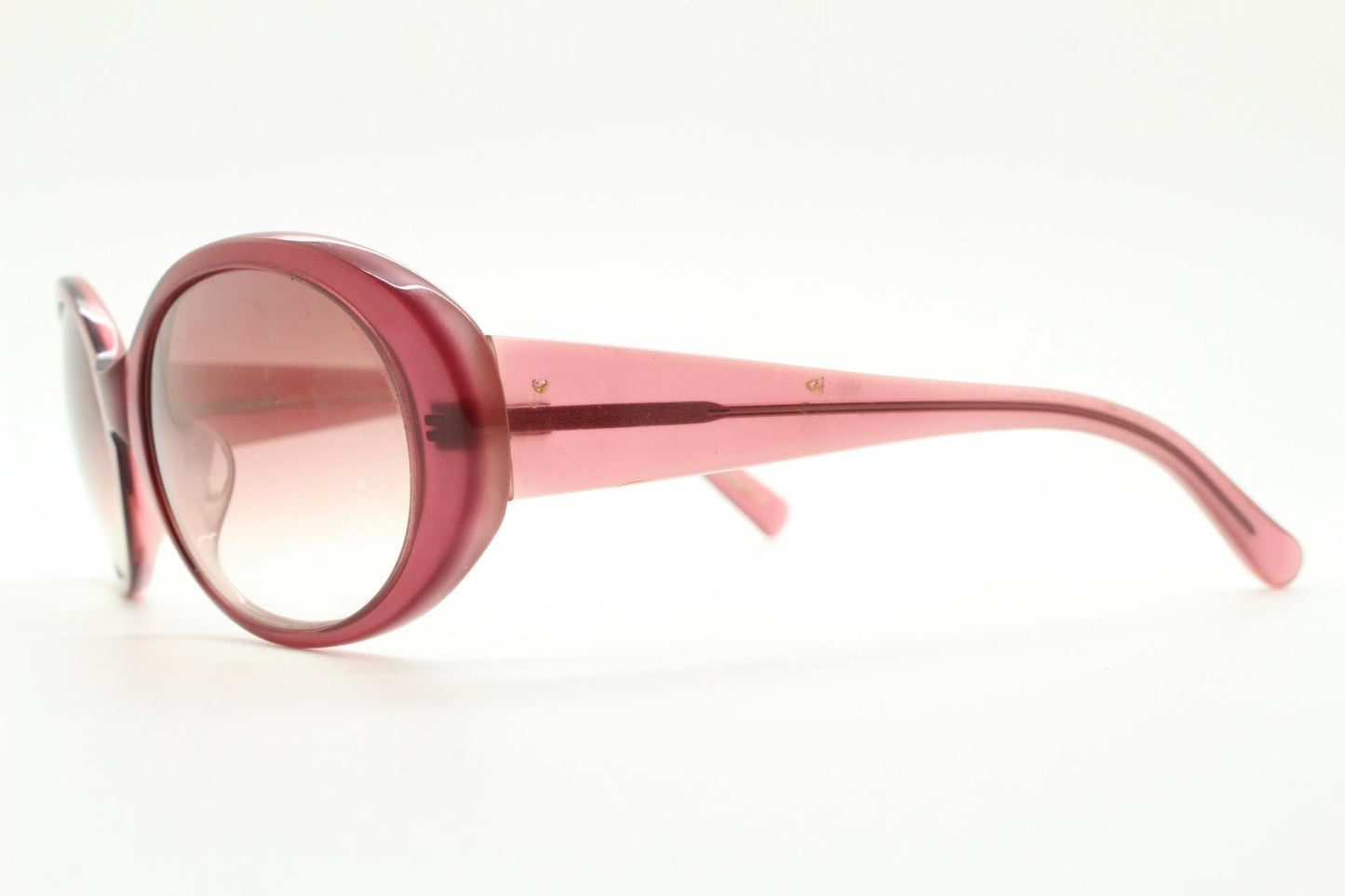 Rebecca Taylor Y2K chunky oval sunglasses made in Japan. Womens transparent pink frame with sensational graduating lenses. Designer vintage
