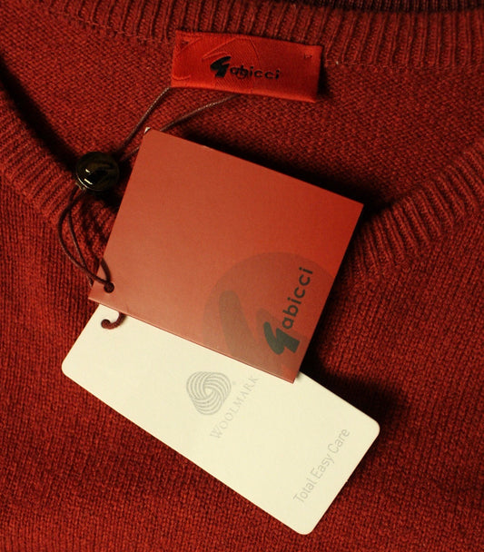 Gabicci vintage plain knit jumper. Mens red round neck wool sweater. BNWT. Unused NOS pullover. Clearance item - rrp 80 GBP