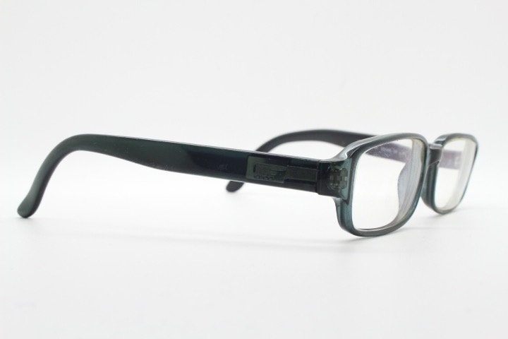 Gucci rectangular eye glasses made in Italy. Unisex dark grey acetate low profile optical frames. Prescription eyeglasses. RX spectacles