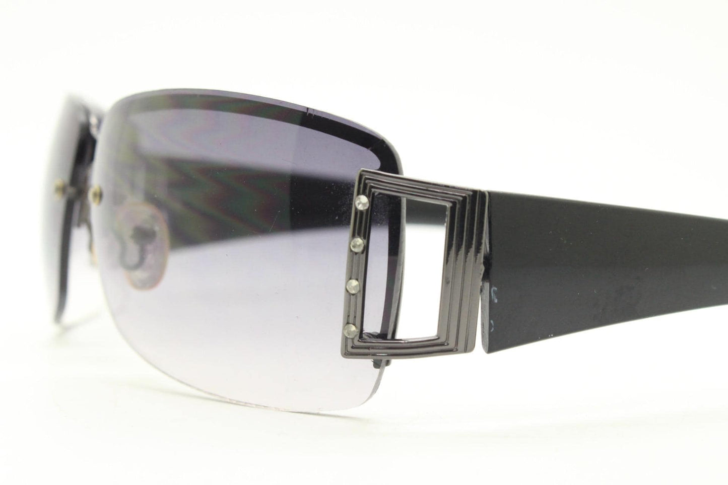 Y2K vintage rectangular wrap around sunglasses. Black half frame with grey metal trim, diamante detail and graduating lenses. Rhinestone