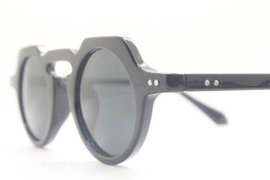 90s Vintage round flat top sunglasses. 30s, 40s design in black gloss frame with plain dark lenses. Unused NOS
