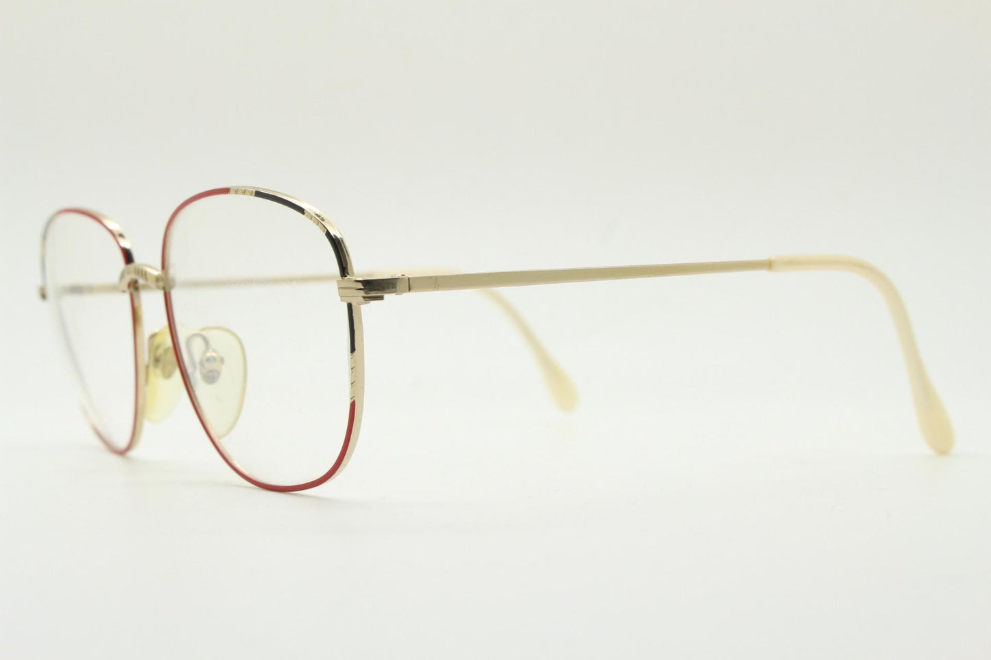 80s vintage slender gold metal frame eye glasses. Straightforward design with red and black highlights. Optical frame. Prescription. 90s NOS