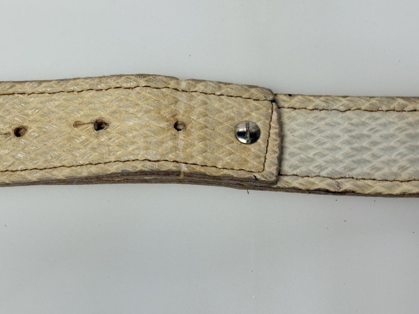 80s vintage womens white textured vinyl flattering dress belt with substantial butterfly shape metal buckle with brass implants