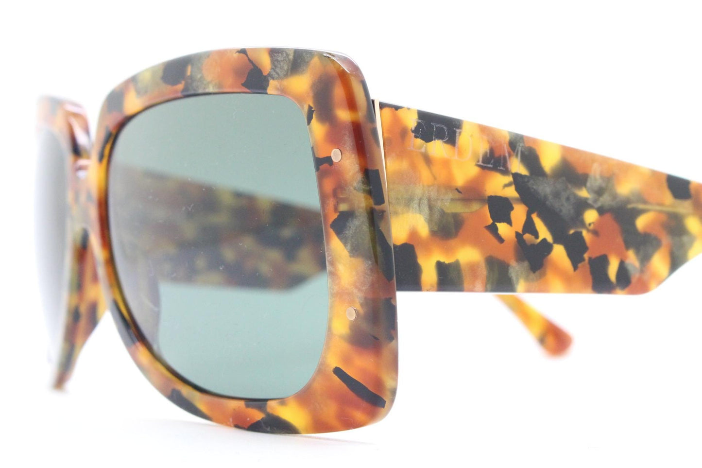 Erdem oversized square sunglasses made in Japan by Linda Farrow. Exquisite autumnal coloured acetate. Gallery Projects Vintage. NOS Full Set