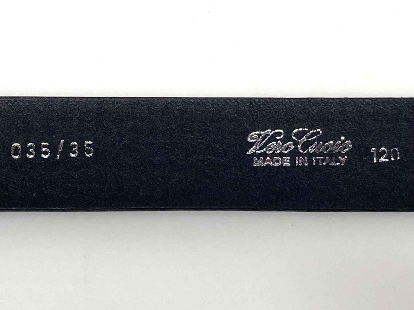 90s vintage black genuine leather belt made in Italy. Thick cowhide with smooth finish and indented dots for trousers/jeans. Mens NOS