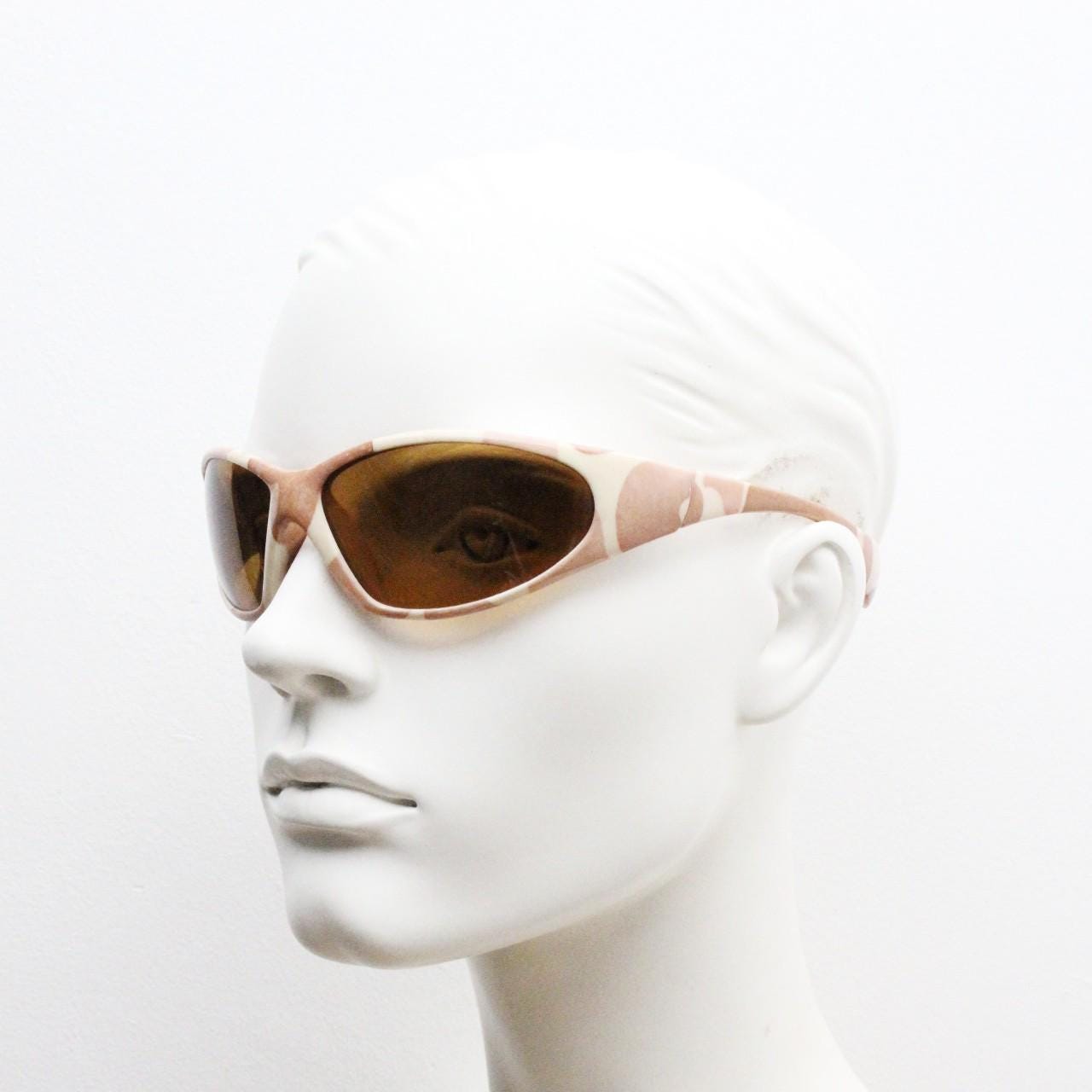 90s vintage big sport shield sunglasses. Wrap around bug eye frame with desert cammo print. 2000s. Camouflage NOS. Ravers fashion grail