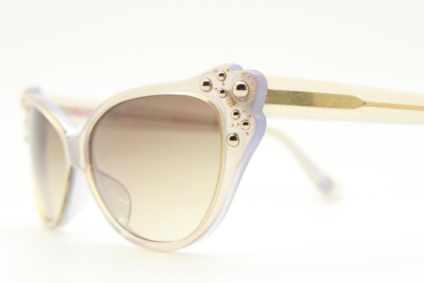 Agent Provocateur cateye sunglasses made in Japan by Linda Farrow. Womens beige glitter frame cat eye with gold studs. NOS vintage