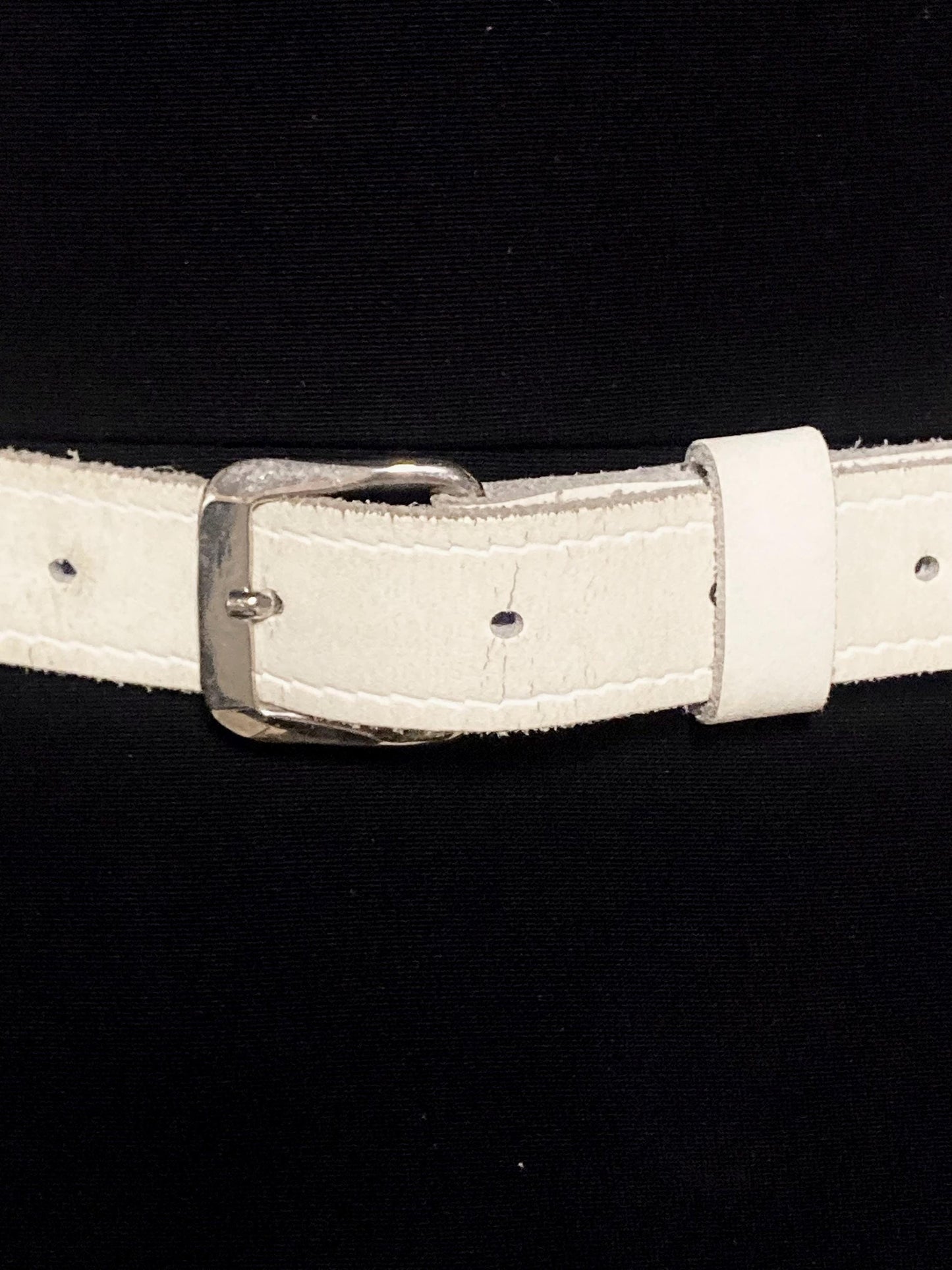 90s vintage thick genuine plain white leather 1" jeans / trousers belt in satin finish with suede back and simple silver steel buckle