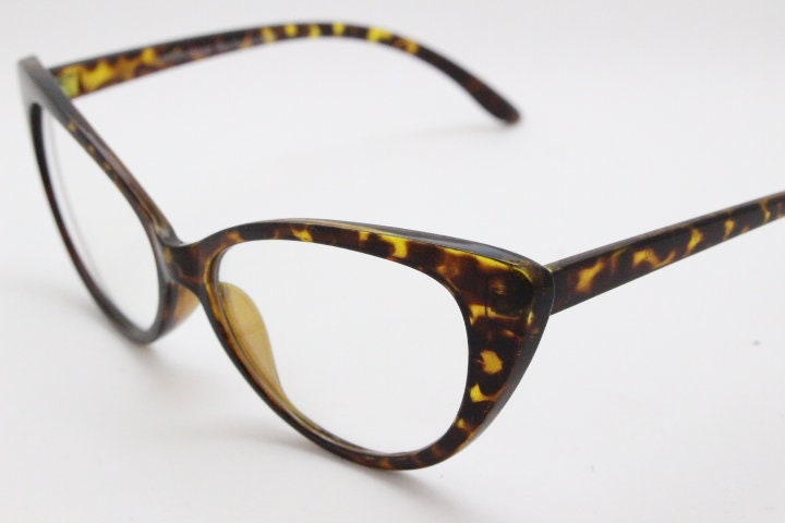 Y2K vintage pointed cat eye glasses. Tortoise clear lens optical frames.  Womens prescription eyeglasses. 50s style rockabilly spectacles