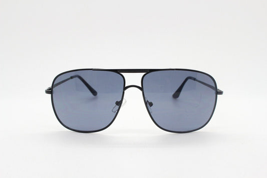 Y2K vintage square aviator sunglasses. Black gloss metal frame 70s design aviators. Teardrop, 2000s. Unused
