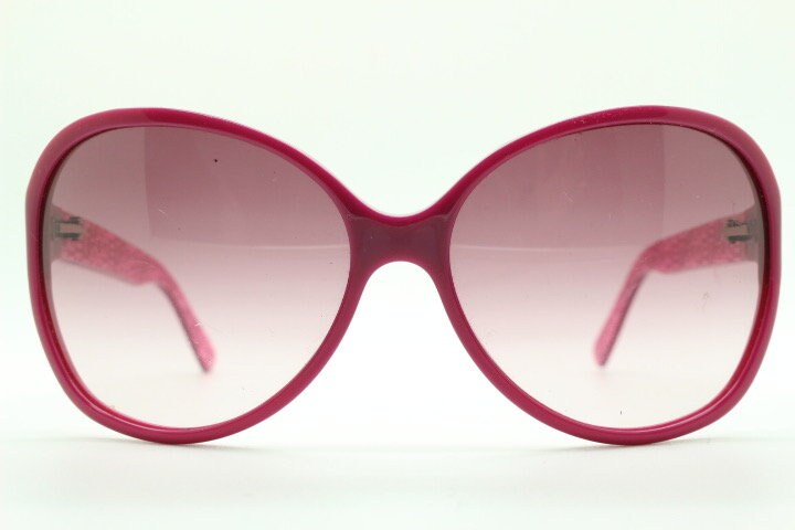 Etro Y2K vintage oversized sunglasses made in Italy. Womens big deep pink acetate frame with sensational mulberry lenses.  2000s