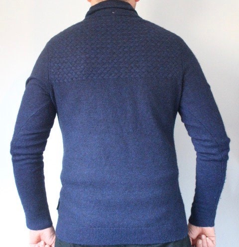 Ted Baker knit shawl collar jumper with cross weave panel. Mens dark blue fitted golf design pullover in luxury alpaca. Vintage sweater