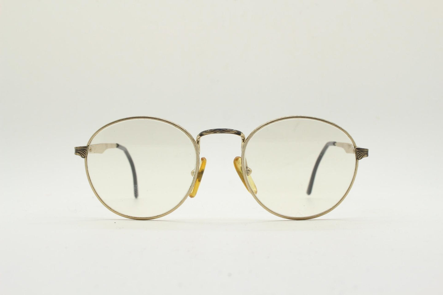 90s vintage round panto metal eye glasses. Minimal gold optical frame with subtle embossed patterns. Prescription eyeglasses. RX spectacles