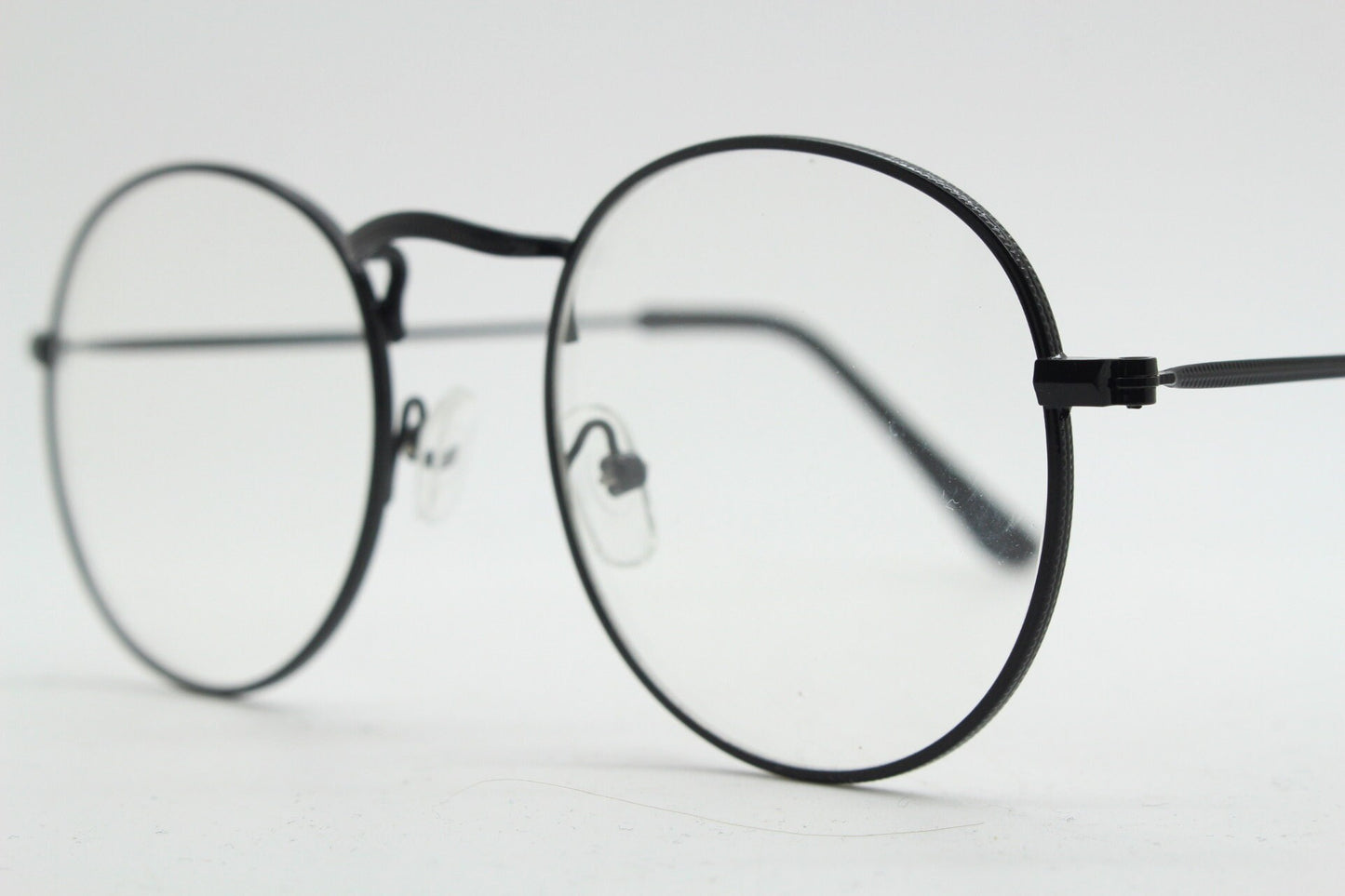 90s vintage round metal glasses. Classic 60s panto design black frame with clear lenses in excellent proportions. Unused NOS eyeglasses