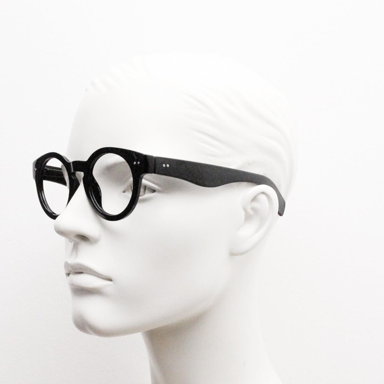 90s vintage plain black round eye glasses. 30s, 20s design optical frames with a keyhole bridge. Prescription eyeglasses. RX spectacles. NOS