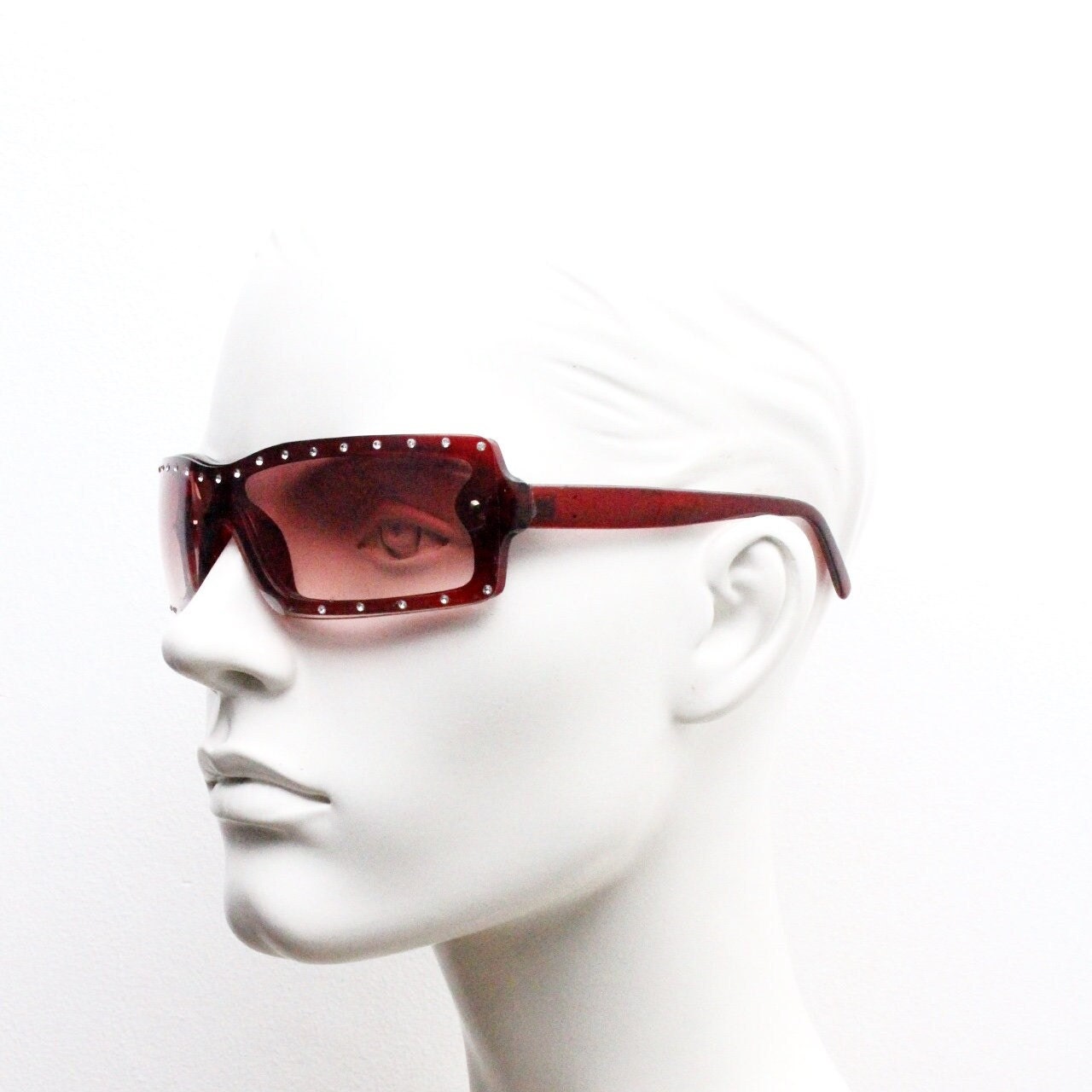 Y2K vintage shield sunglasses with diamante. Red wrap around mini mask style with curved mono lens. 2000s unused NOS. Visor