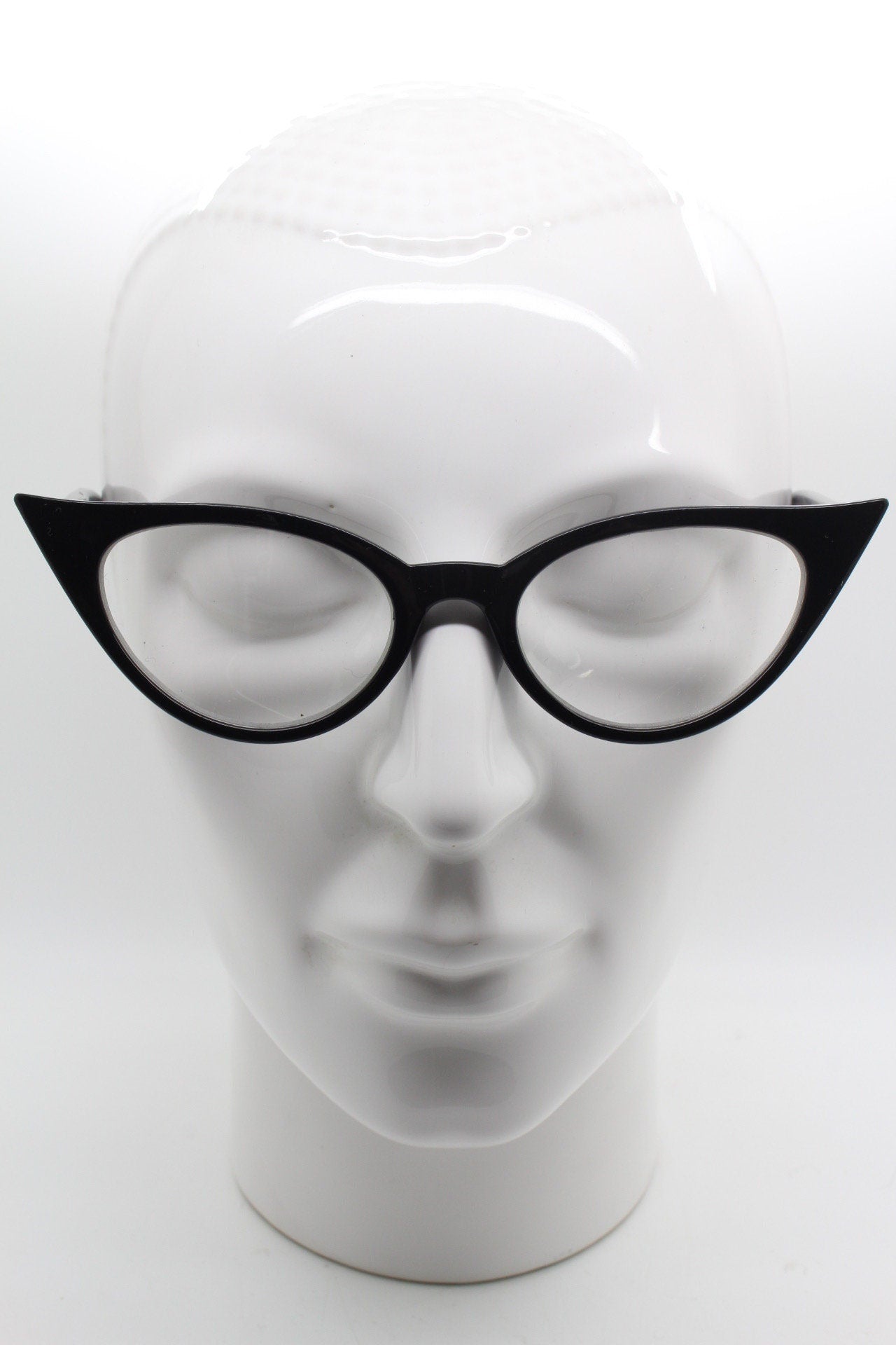 Y2K pointed cat eye glasses. Vintage black slender clear lens optical frame. Womens prescription eyeglasses. 50s style rockabilly spectacles
