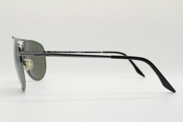 Gianfranco Ferre vintage aviator sunglasses made in Italy. Gunmetal grey chrome frame with green lenses. Mens aviators. Y2K New Old Stock