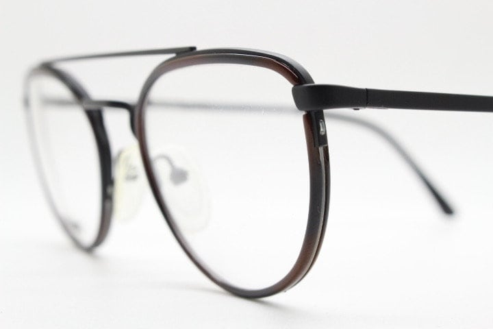 Missoni 90s vintage oval panto eye glasses made in Italy. Black matt alutanium optical frames with tortoise inserts. Prescription RX. NOS