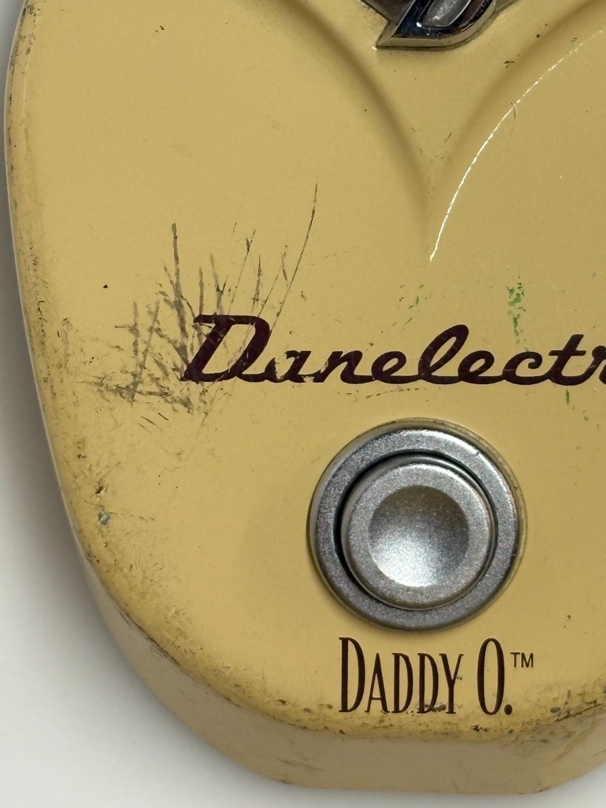 Danelectro Daddy O Electric Guitar Pedal. Vintage 1996 overdrive distortion. Overwhelming monstrous sound with numerous effect combinations