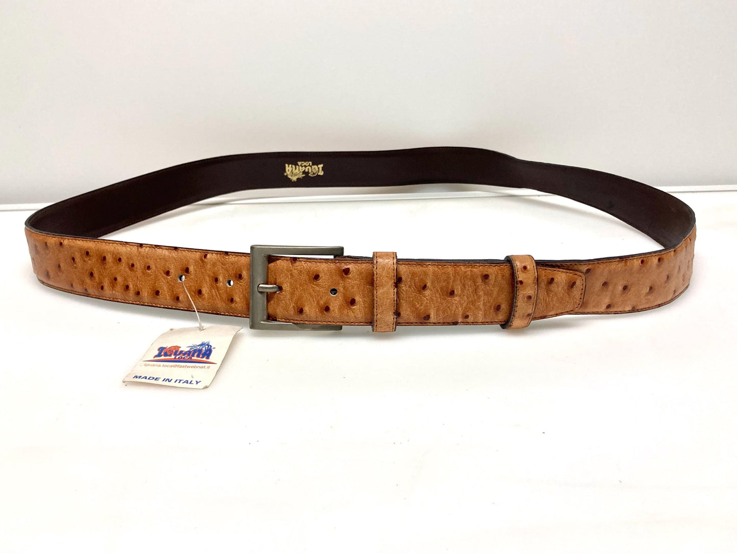 90s vintage fawn / brown genuine leather belt made in Italy by Iguana. Textured finish made to look like Ostrich. BNWT. NOS. Mens XL