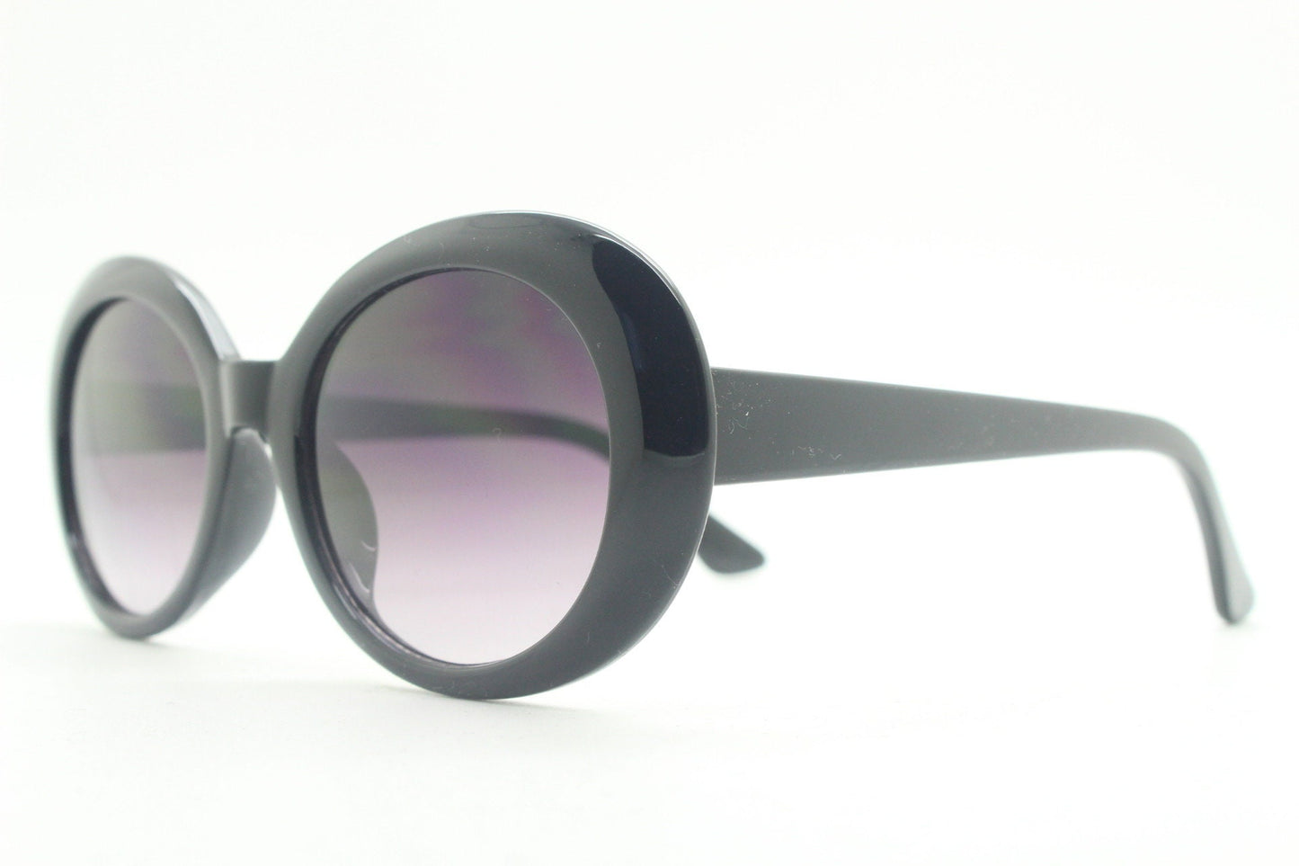 Y2k vintage oversized round sunglasses. Women's big 60s mod design black frame with smoky gradient lenses. Unused NOS. Clout goggles