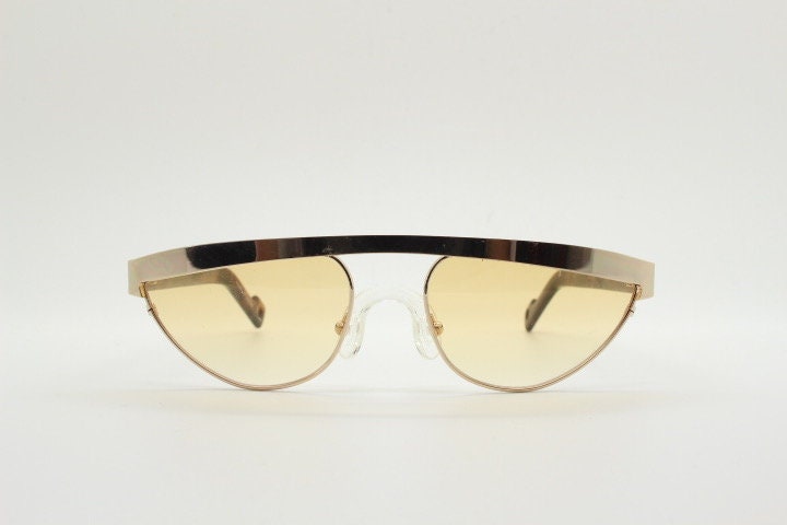 Pawaka small visor sunglasses model Limabelas Dawn made in Japan. Golden flat top brow line shield with light tone lenses. BNWT