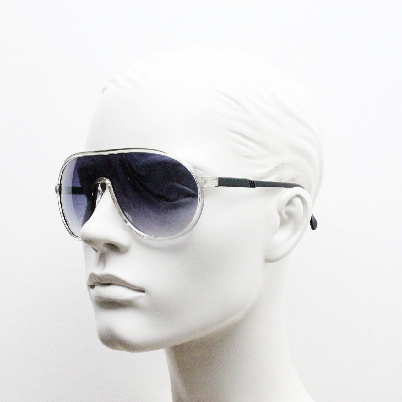 Y2K vintage visor aviator sunglasses. 2000's transparent and black frame with graduating mono lens mini mask shield design. BNWT. 00's NOS