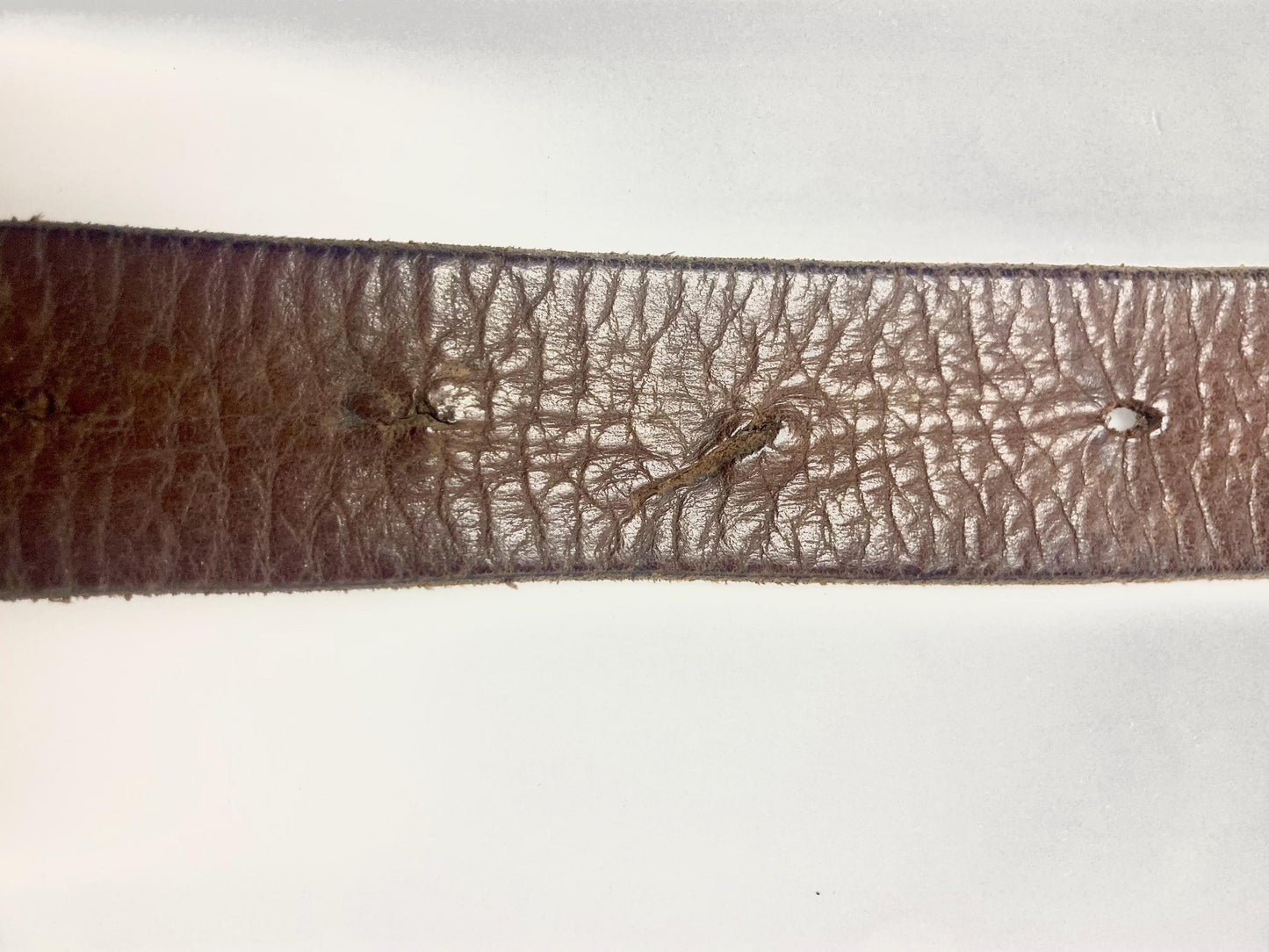 Esprit 90s vintage thick brown genuine leather belt for jeans with brass buckle. Original full grain textured cowhide finish