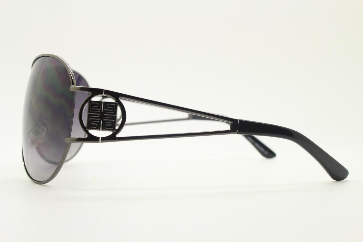 Y2K vintage futuristic visor sunglasses. 2000's black wraparound mono lens mini mask shield design with target temple crest. 00's NOS