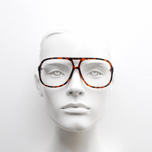 Y2K vintage square aviator glasses. Classic 70s style aviators. Tortoise gloss optical frames with clear lenses. Prescription eyeglasses. RX