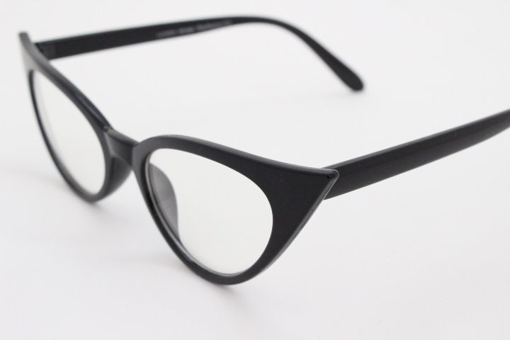 Y2K pointed cat eye glasses. Vintage black slender clear lens optical frame. Womens prescription eyeglasses. 50s style rockabilly spectacles
