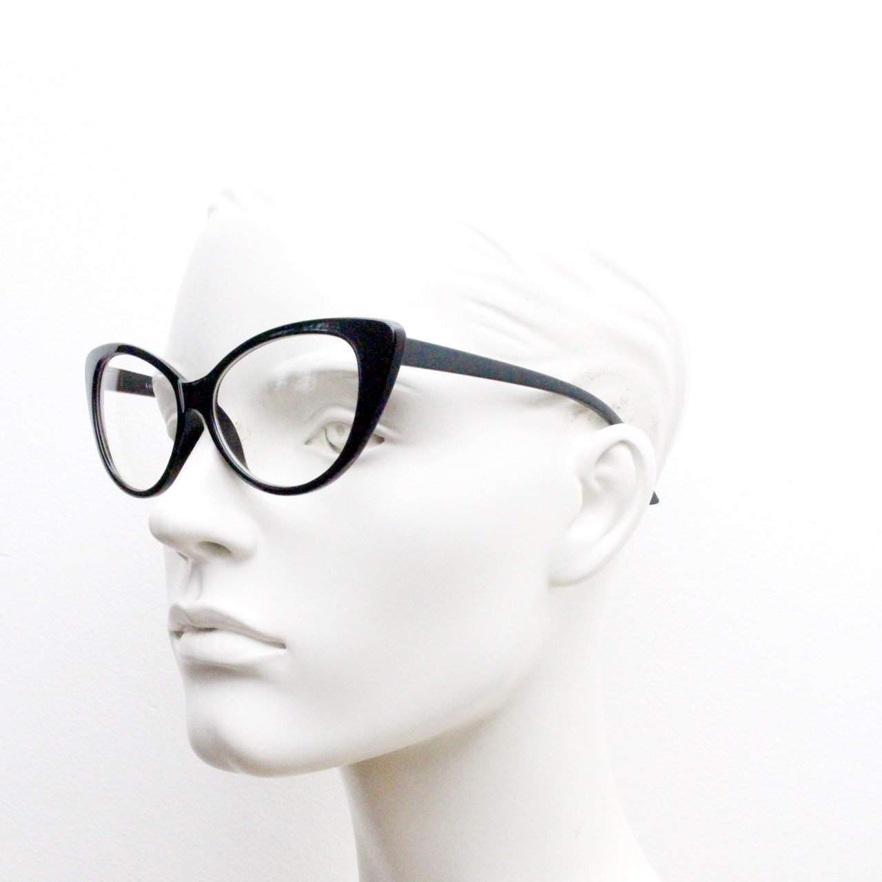 Pointed cat eye glasses. Vintage black clear lens optical frames. Y2K womens prescription eyeglasses. 50s rockabilly spectacles