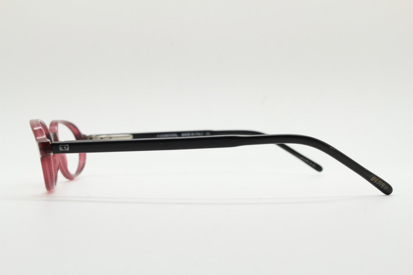 Diesel small oval eye glasses. Transparent brown front with black gloss arms. Acetate optical frames. Prescription 90s Vintage RX Spectacles