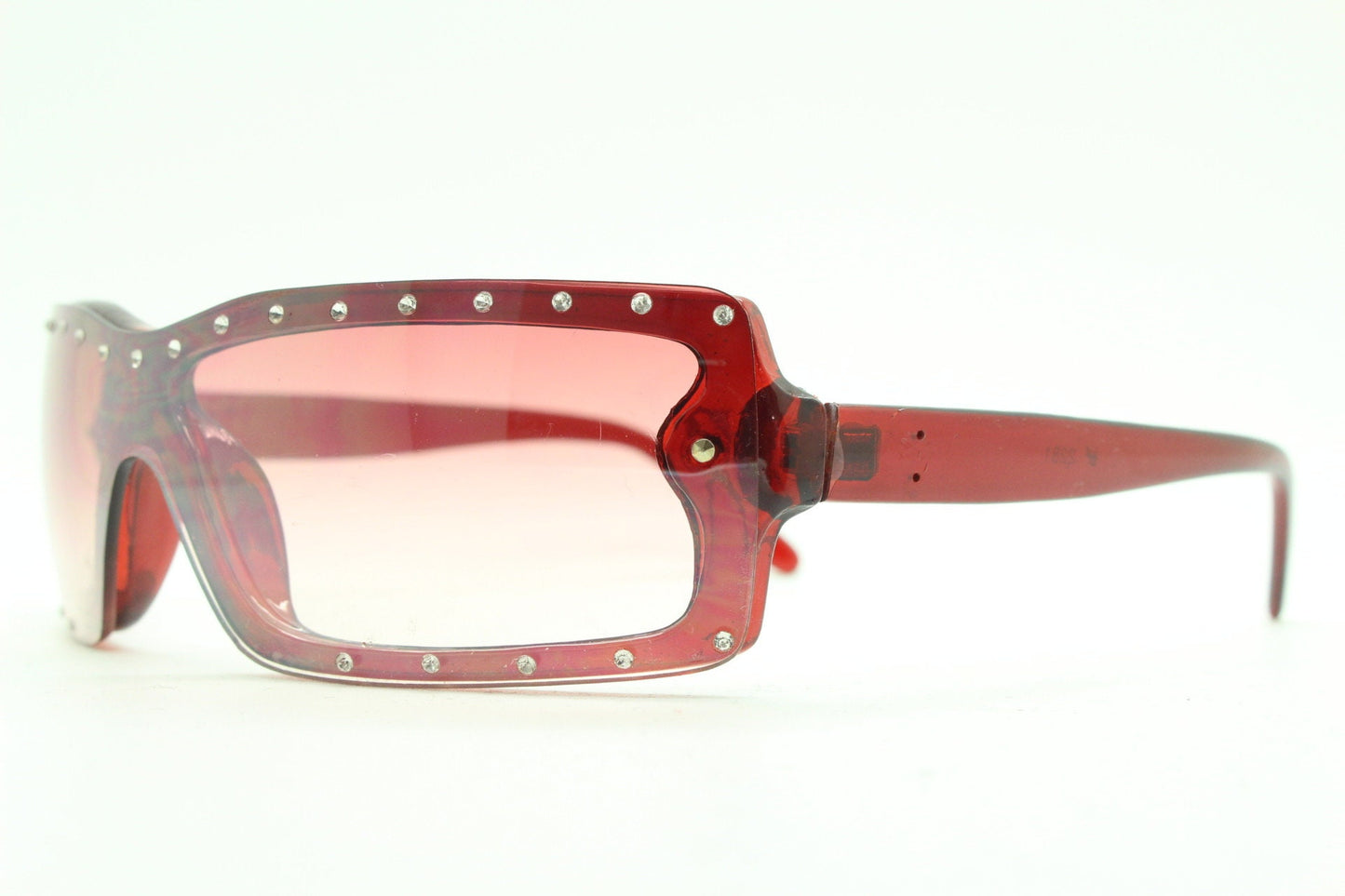 Y2K vintage shield sunglasses with diamante. Red wrap around mini mask style with curved mono lens. 2000s unused NOS. Visor