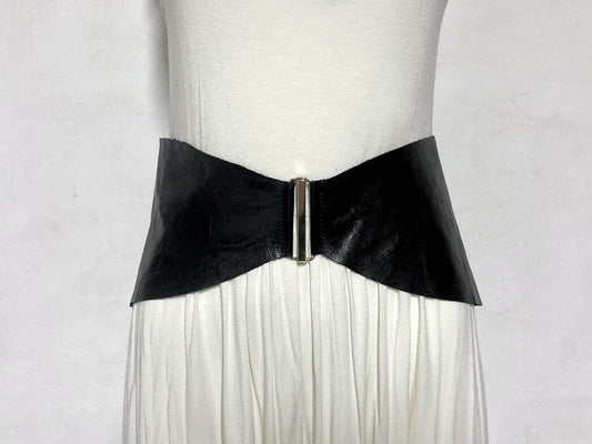 80s vintage womens elastic and real leather tall belt. Black corset style flattering cinch design. Can be worn either way round. NOS